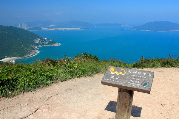 Khám phá đường mòn leo núi Dragon's Back Hồng Kông