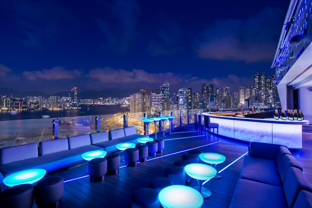 Top 10 quán bar tầng thượng (Rooftop Bar) tầm nhìn đẹp và tốt nhất tại Hồng Kông